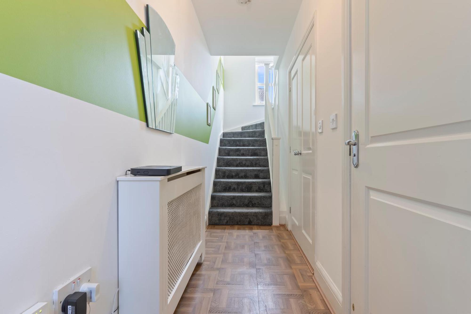 Ava'S Apartment - 1 Bedroom In Solihull Centre - Free Parking - Wi-Fi Exterior photo